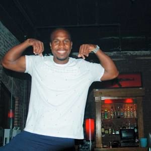 Meet your Posher, Dwight